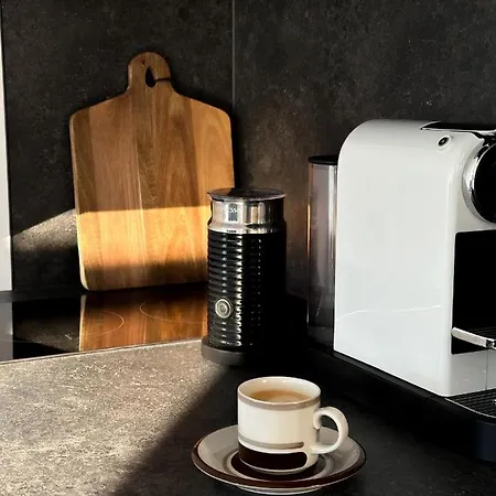 Ragnar Glamp Lux Premium Nyaraló *